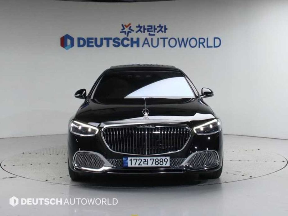 Mercedes-Benz S-Class 2023