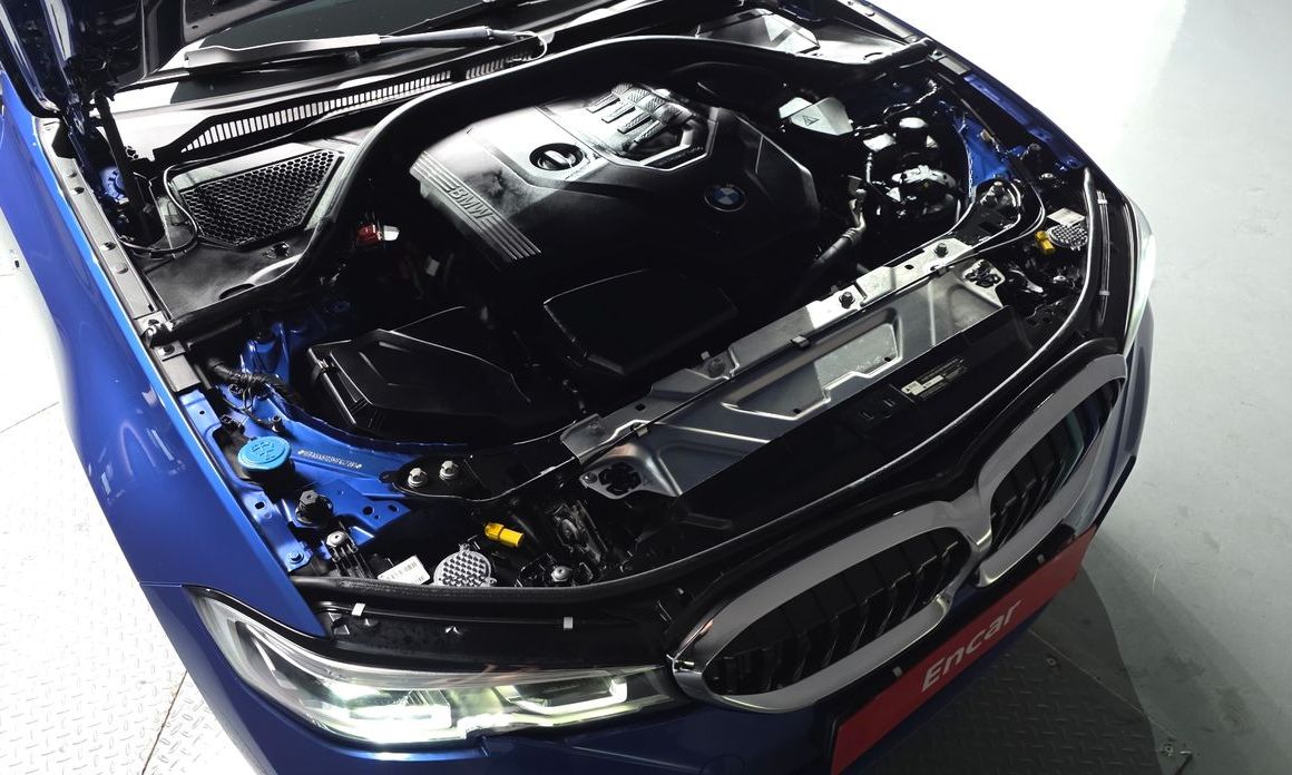 BMW 3-Series 2021