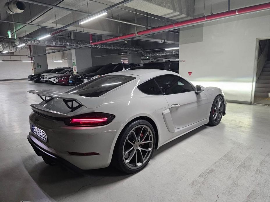 Porsche 718 2023