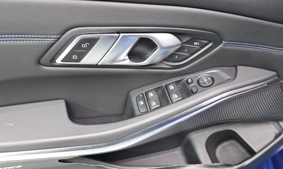 BMW 3-Series 2021