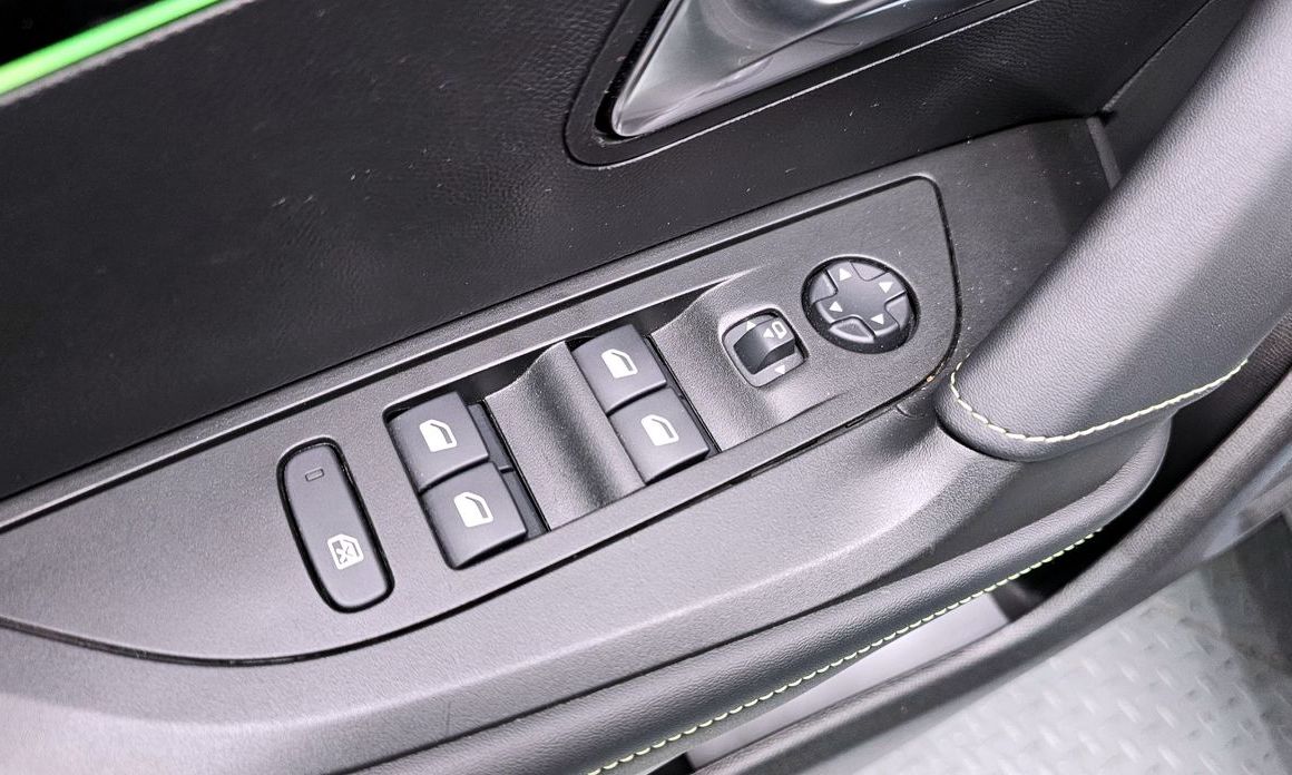 Peugeot 2008 2023