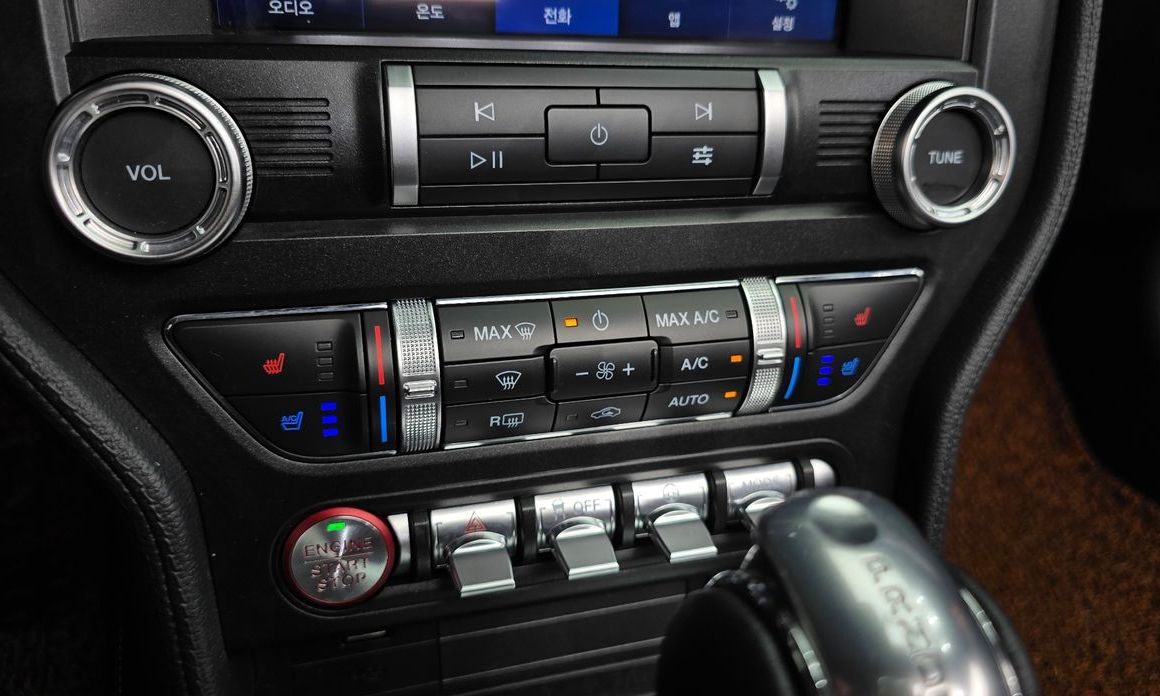 Ford Mustang 2020