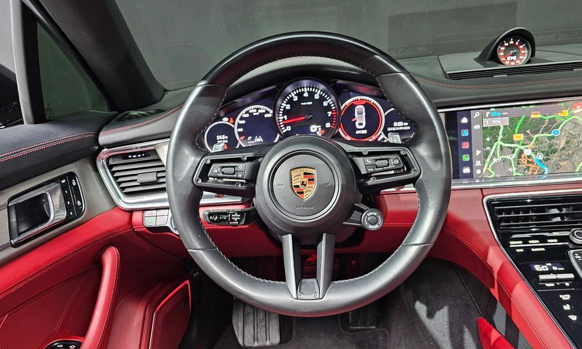 Porsche Panamera 2022