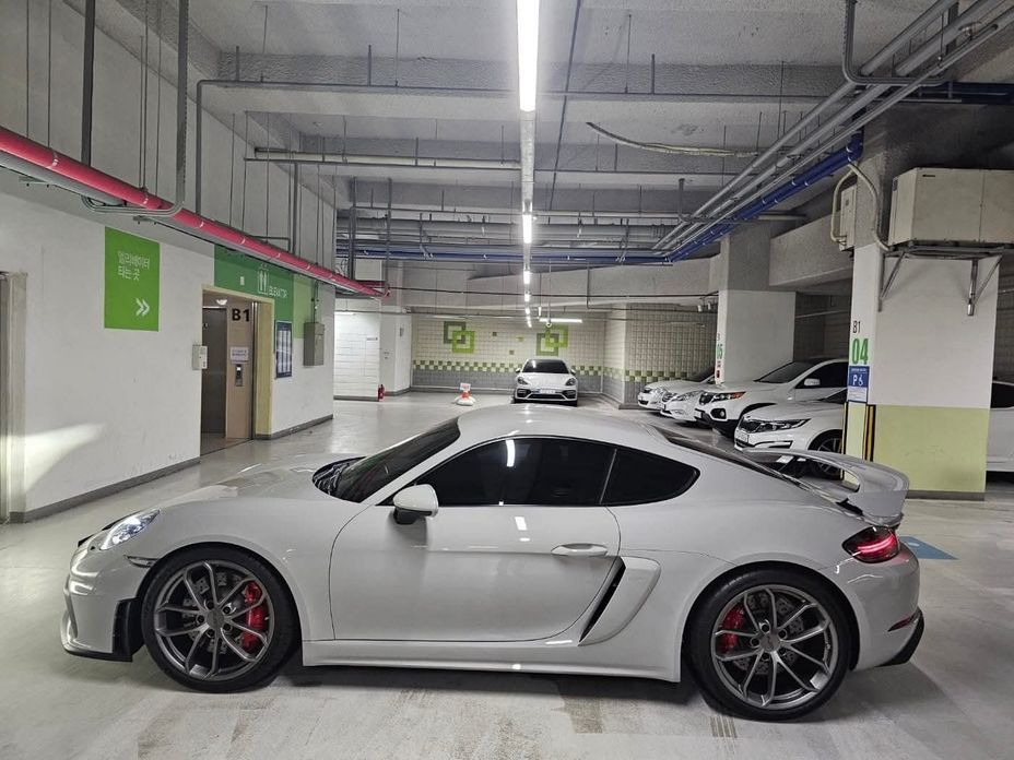 Porsche 718 2023