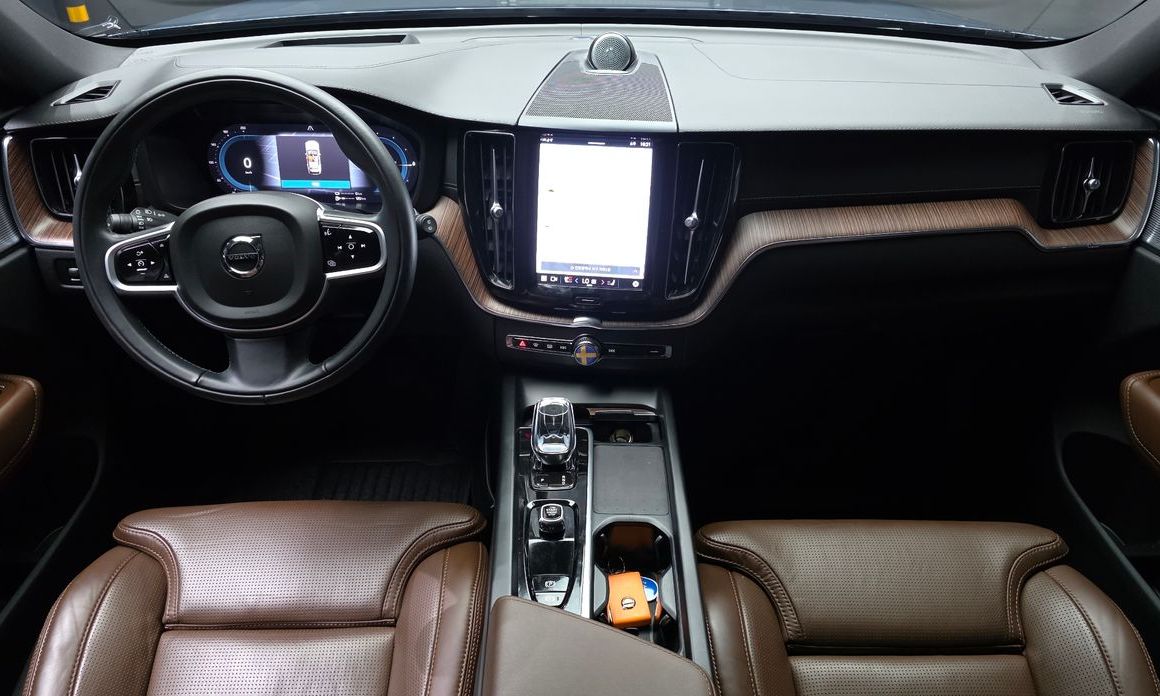 Volvo XC60 2022