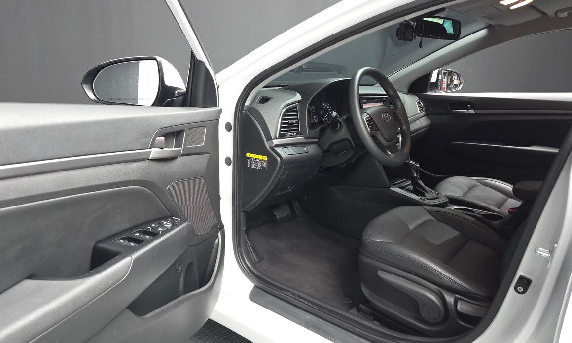 Hyundai AVANTE 2018