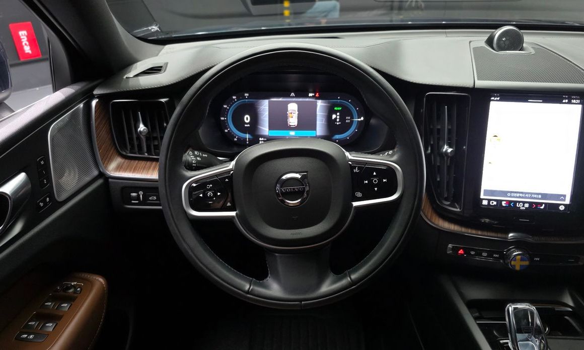 Volvo XC60 2022