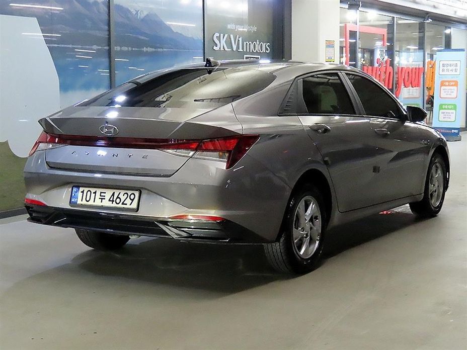 Hyundai AVANTE 2023