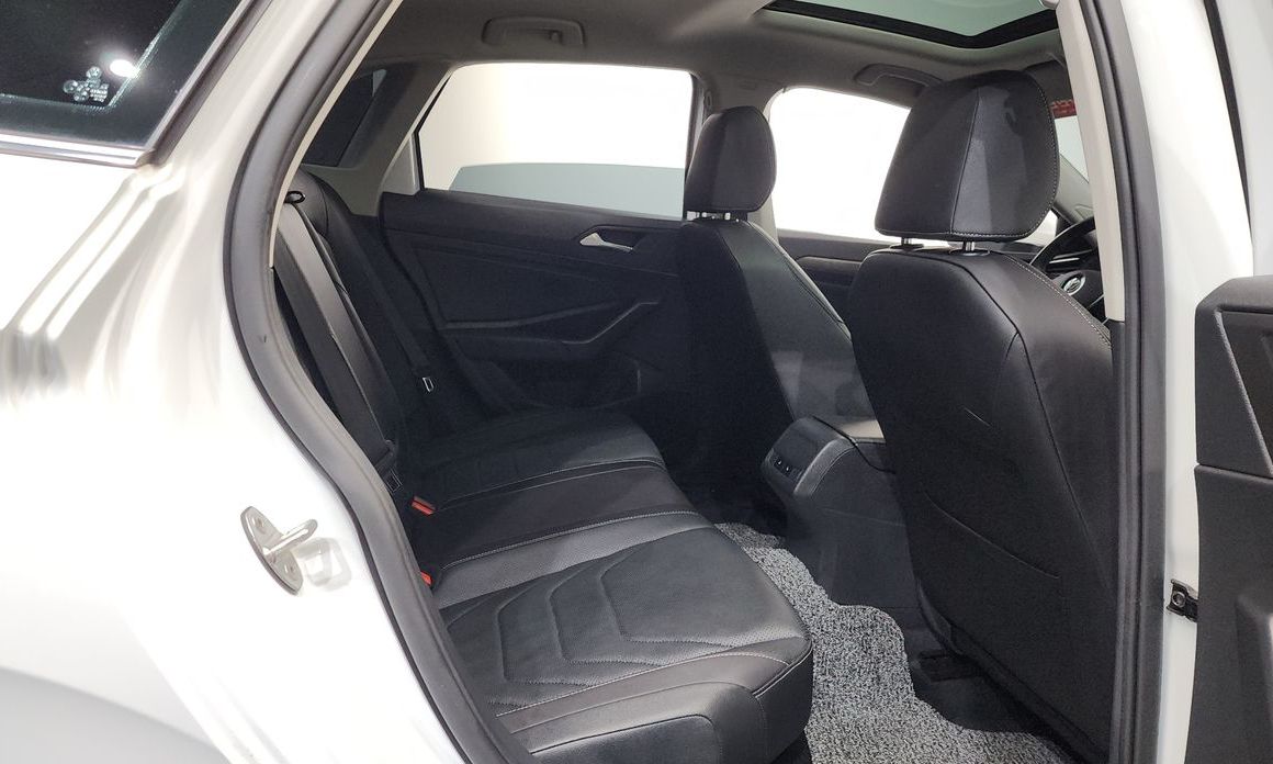 Volkswagen Jetta 2021