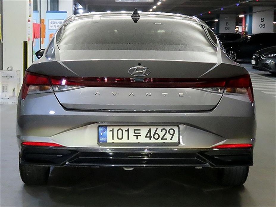 Hyundai AVANTE 2023