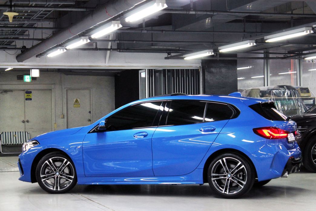 BMW 1-Series 2023