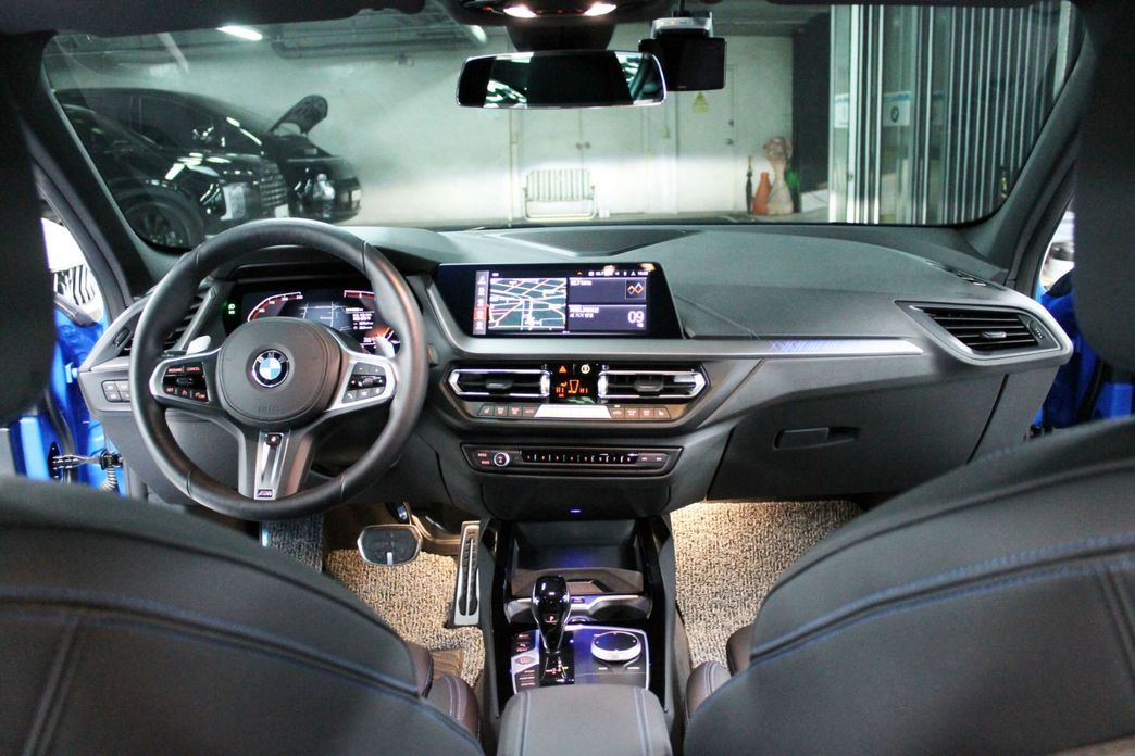 BMW 1-Series 2023