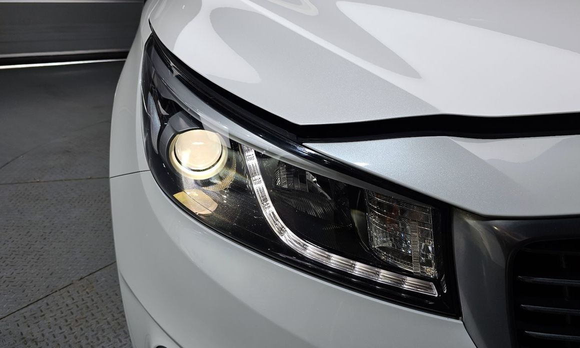 Kia Canival 2015