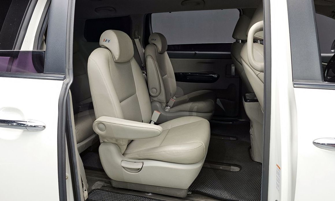 Kia Canival 2015