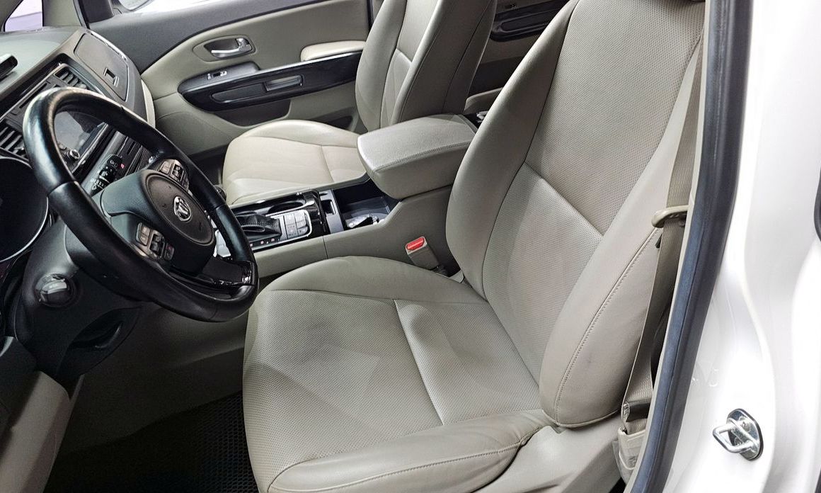 Kia Canival 2015