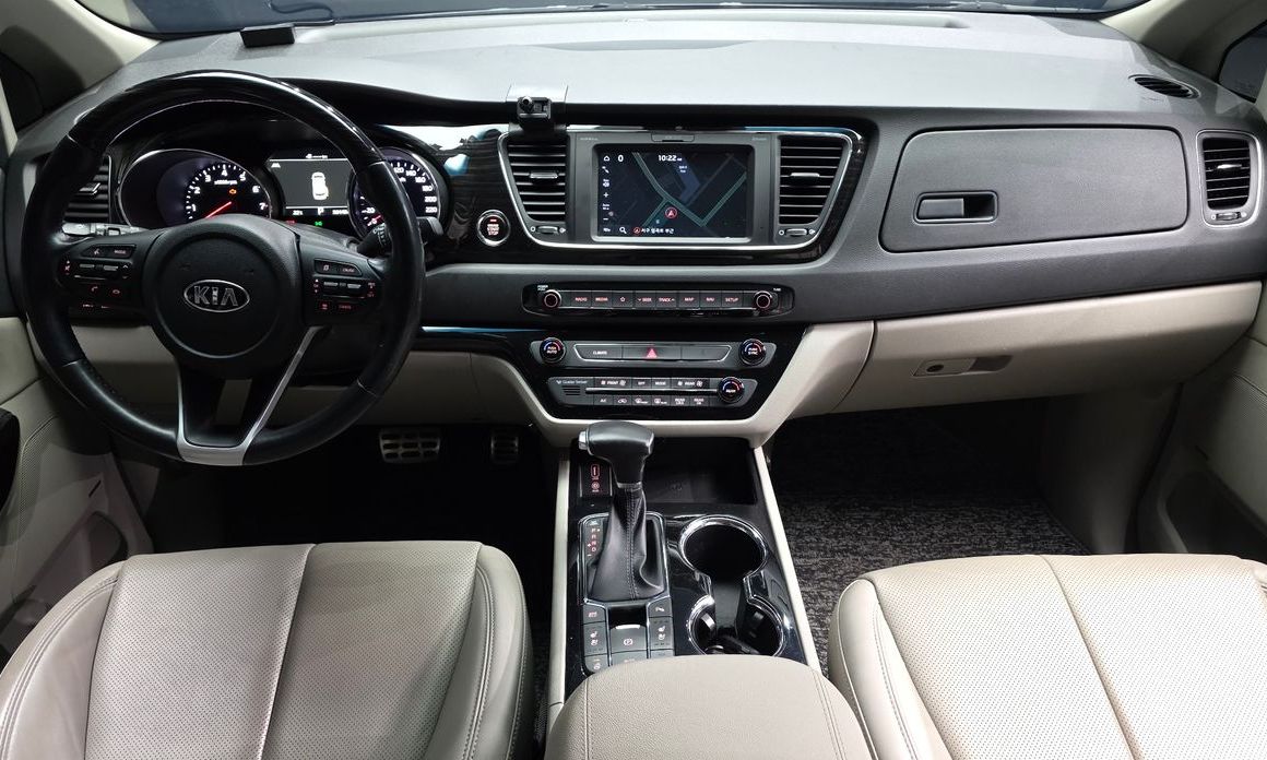 Kia Canival 2019