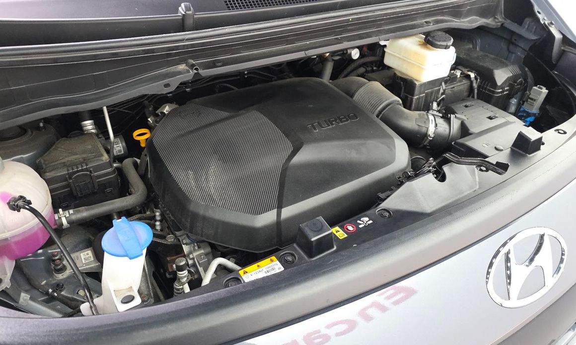 Hyundai Staria 2024