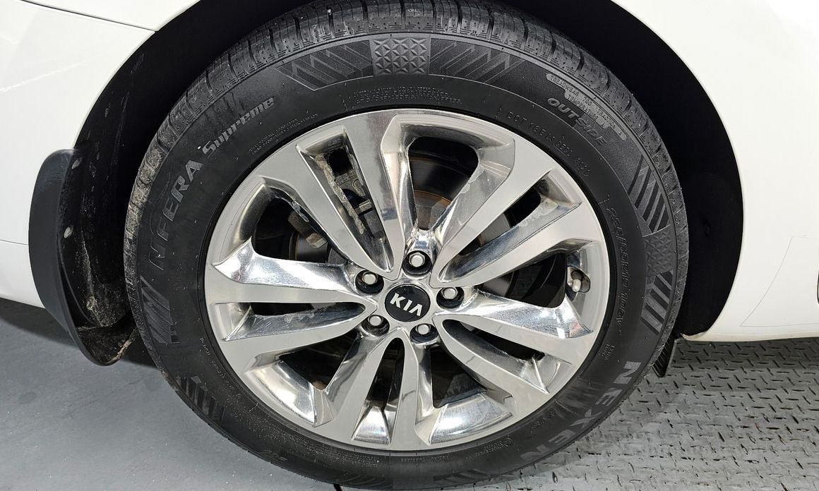 Kia Canival 2015