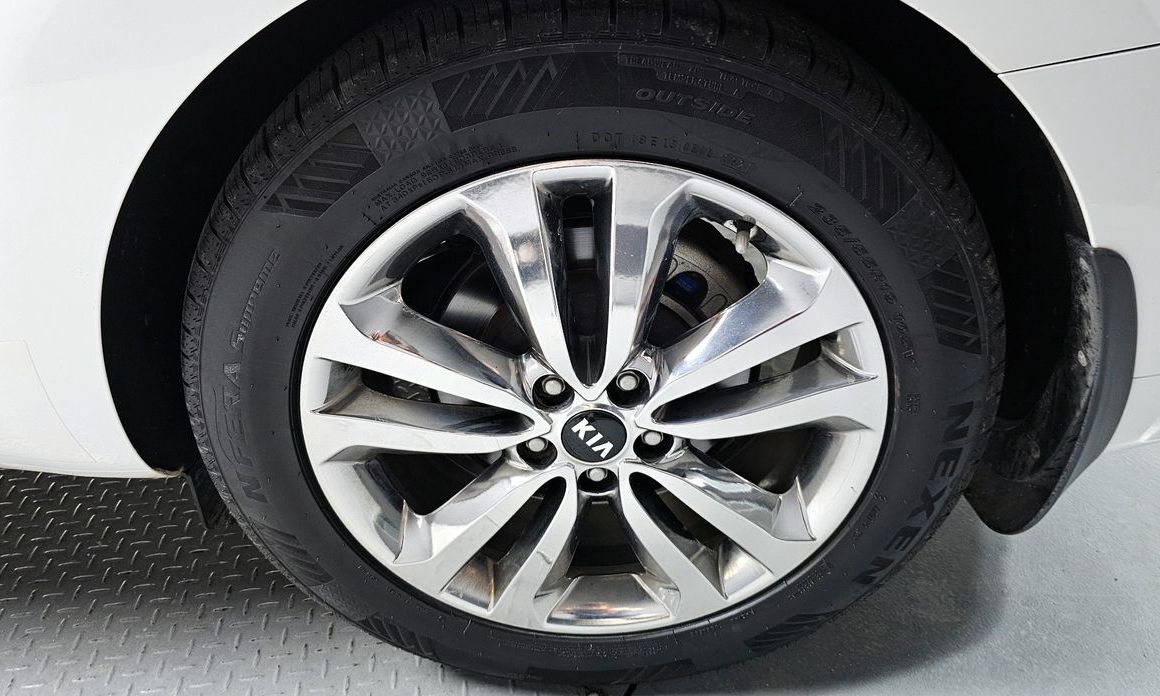 Kia Canival 2015