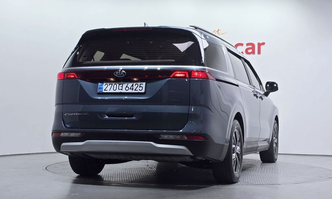 Kia Canival 2021