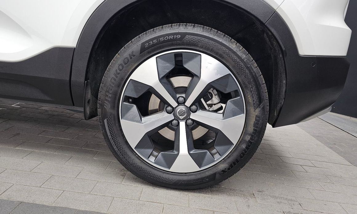 Volvo XC40 2023