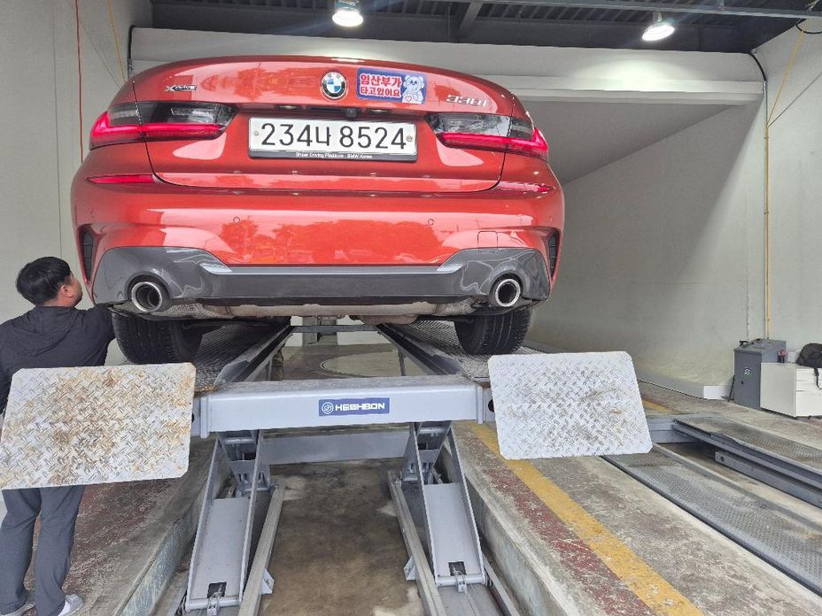 BMW 3-Series 2019