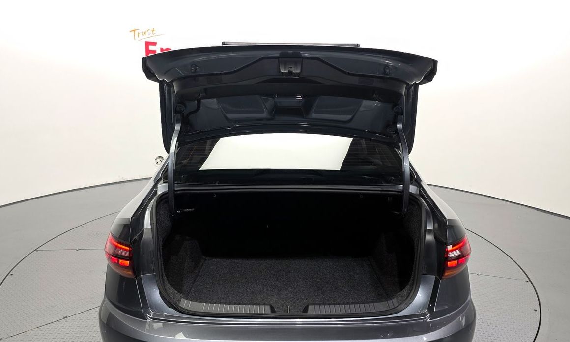 Volkswagen Jetta 2020