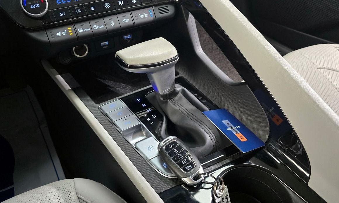 Hyundai AVANTE 2022