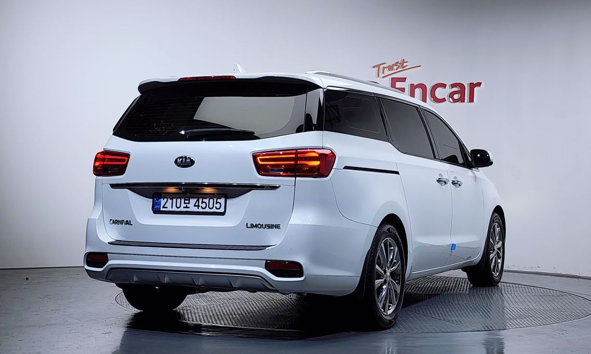 Kia Canival 2019