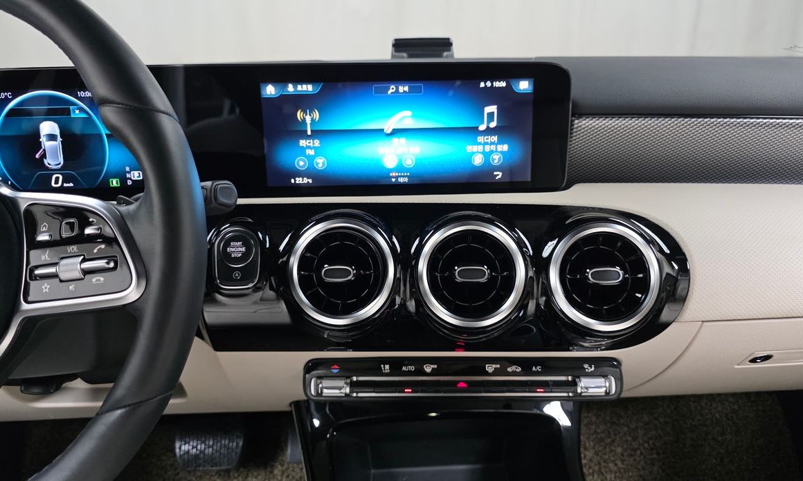 Mercedes-Benz A-Class 2021