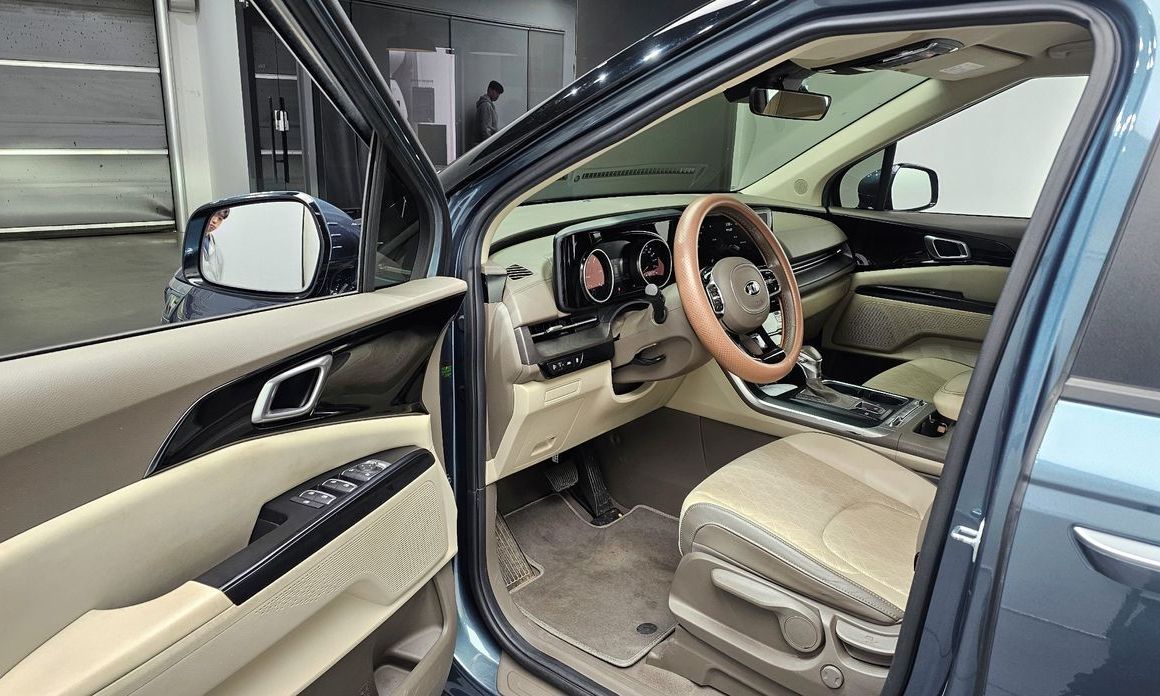 Kia Canival 2021
