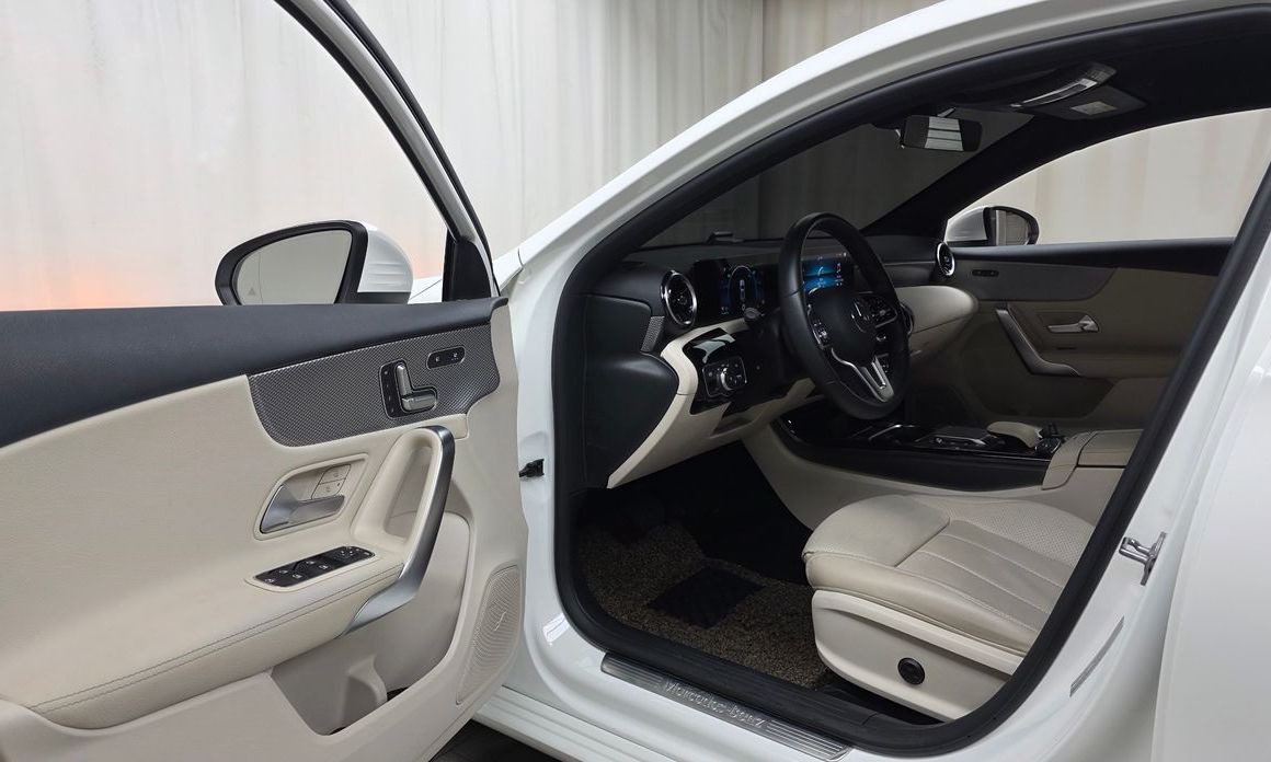Mercedes-Benz A-Class 2021
