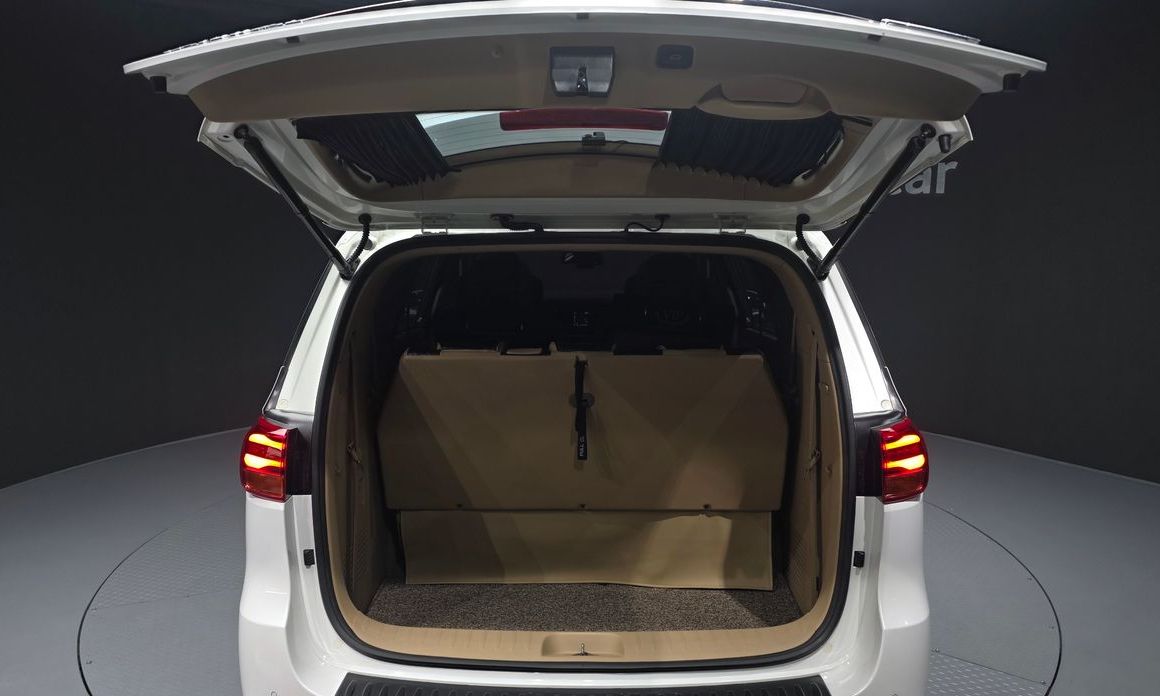Kia Canival 2019