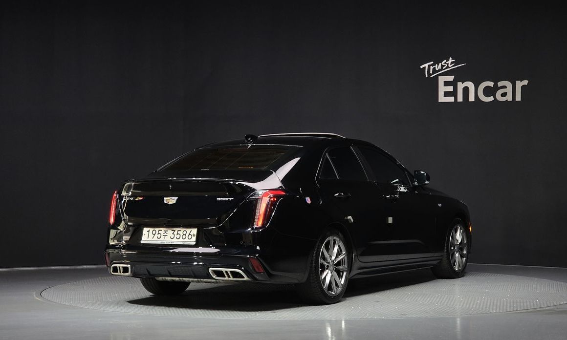 Cadillac CT4 2020