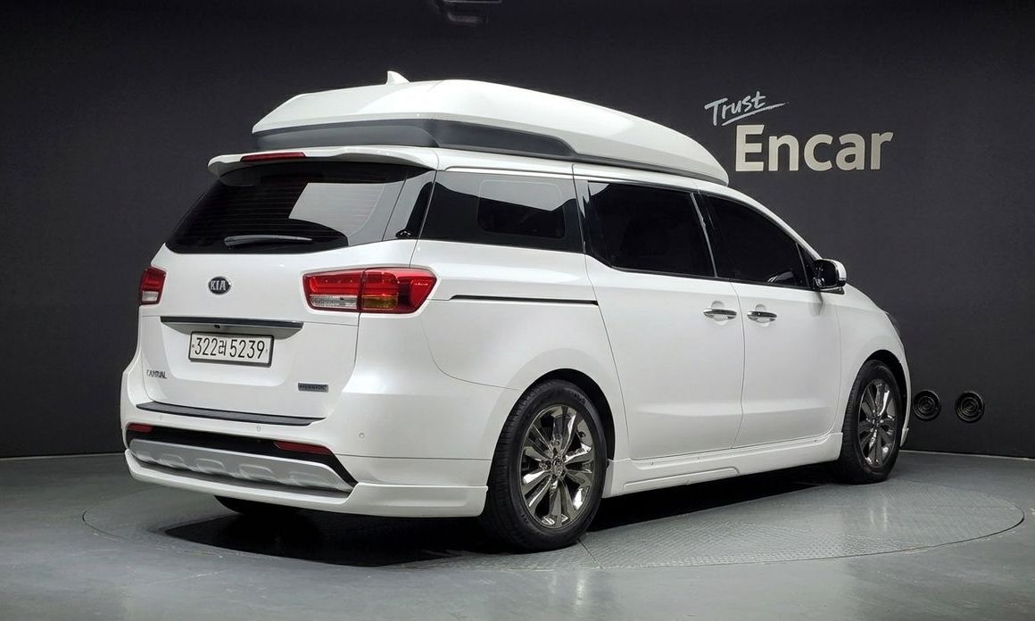 Kia Canival 2018