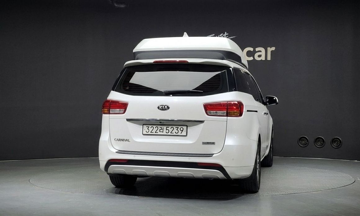 Kia Canival 2018