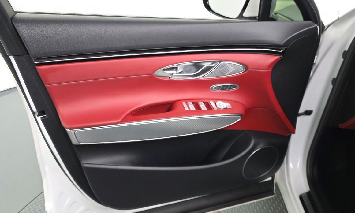 Genesis GV70 2021