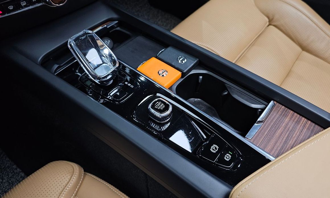 Volvo S60 2023