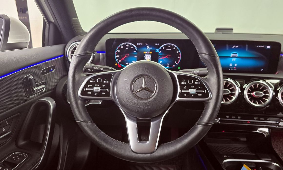 Mercedes-Benz A-Class 2021
