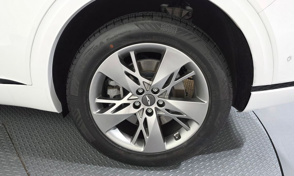 Genesis GV70 2021