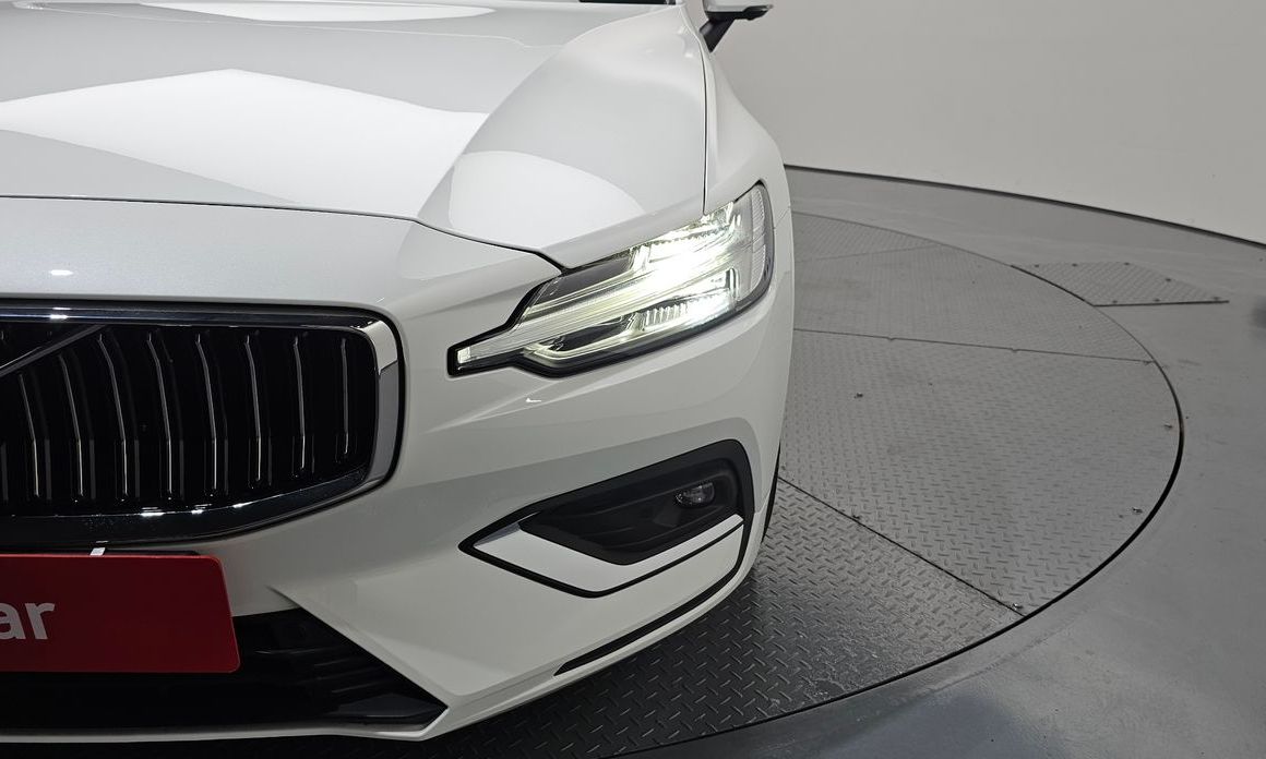 Volvo S60 2023
