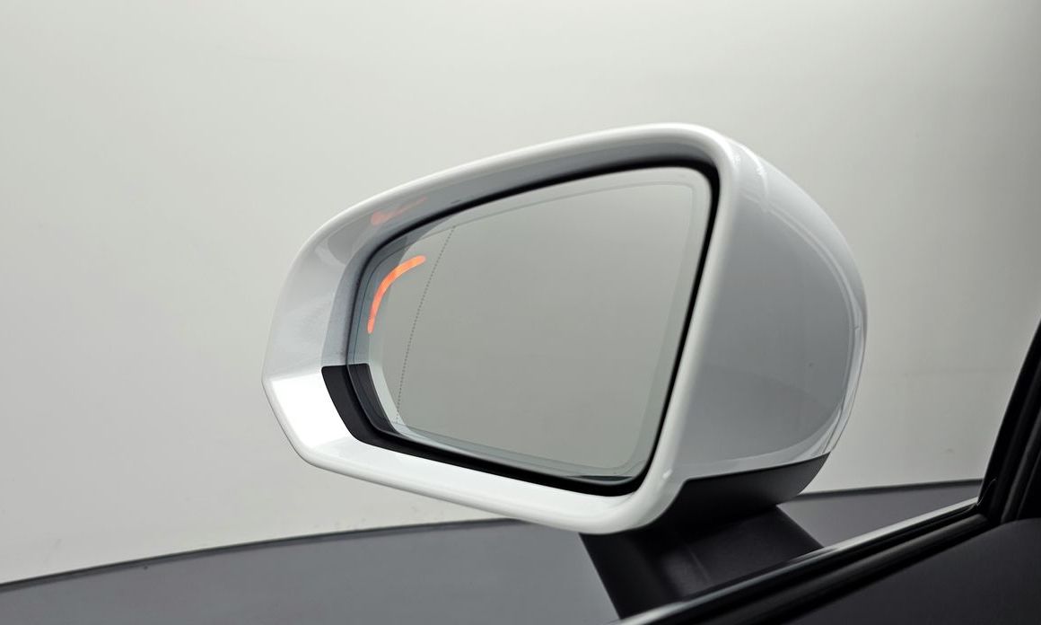 Volvo S60 2023