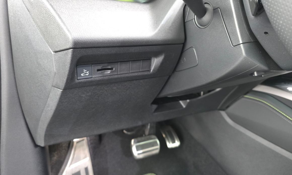 Peugeot 408 2025