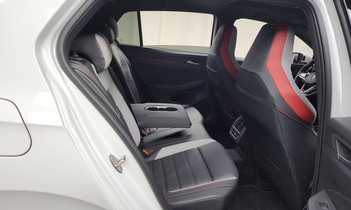 Volkswagen Golf 2023