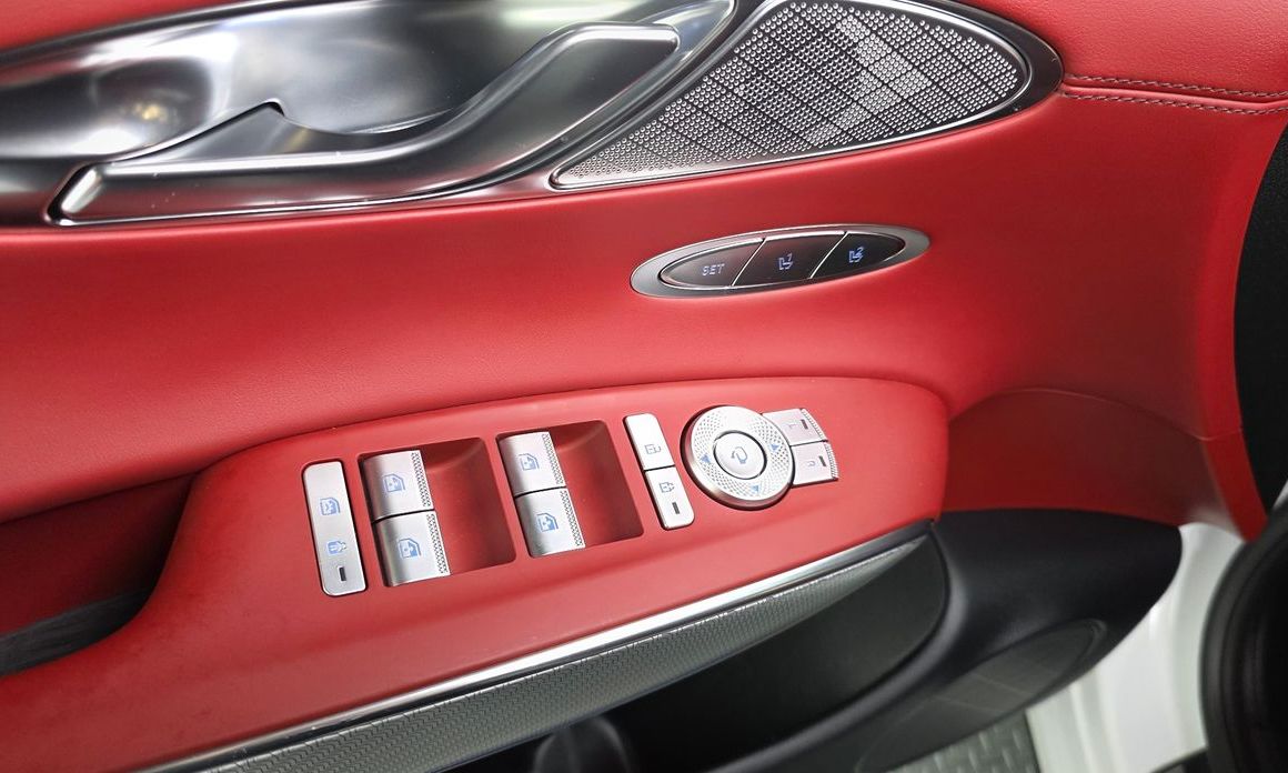 Genesis GV70 2021