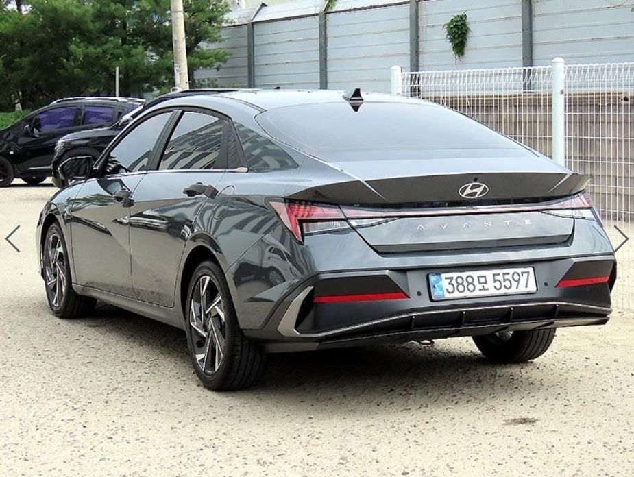 Hyundai AVANTE 2025