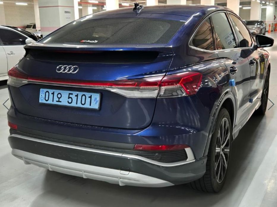 Audi Q4 e-tron 2024