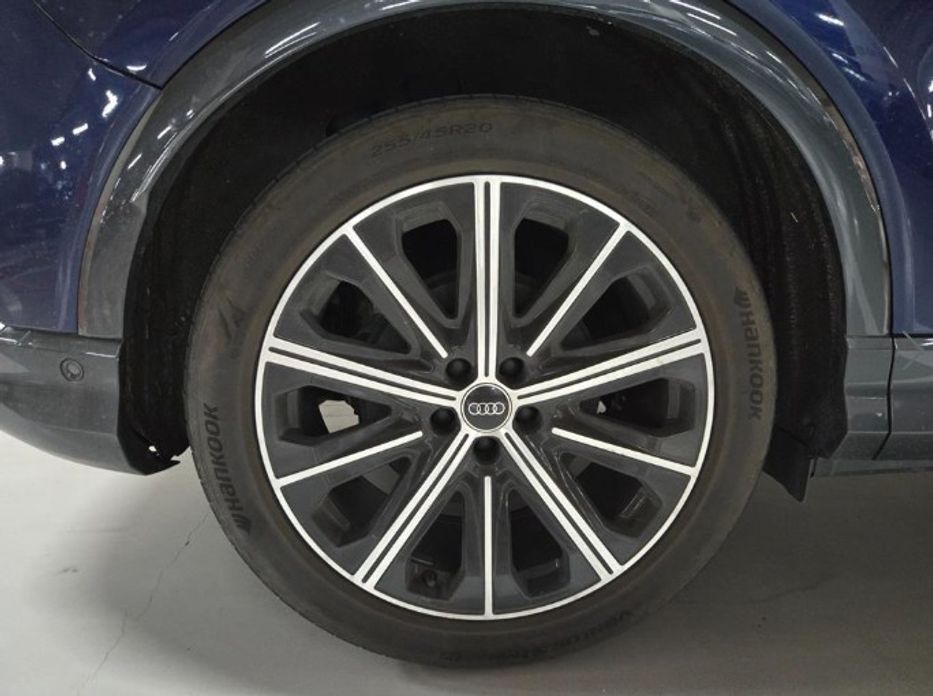 Audi Q4 e-tron 2024