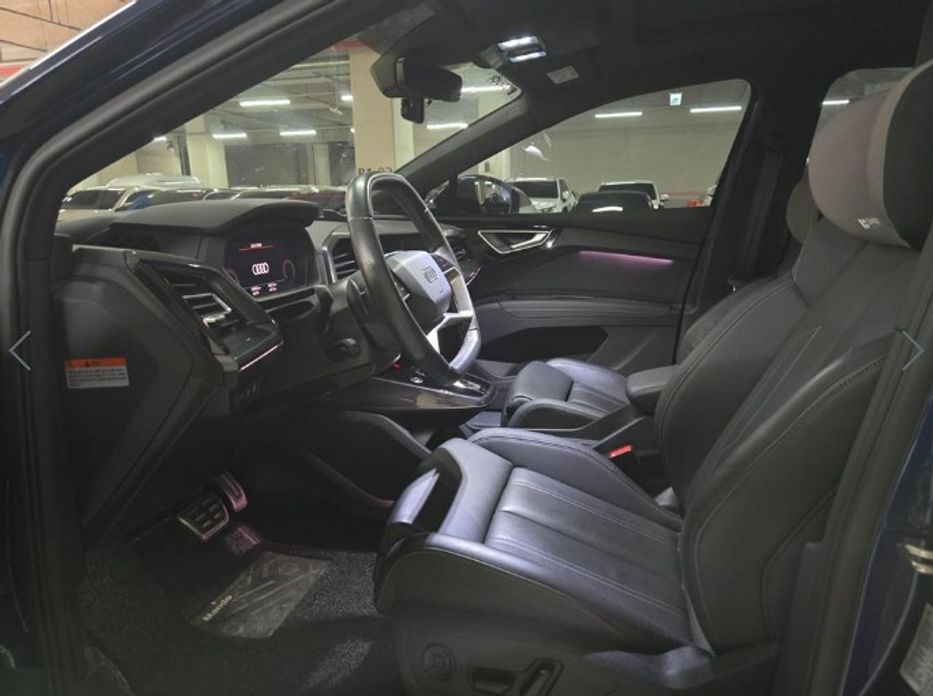 Audi Q4 e-tron 2024