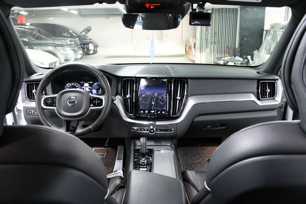 Volvo XC60 2021